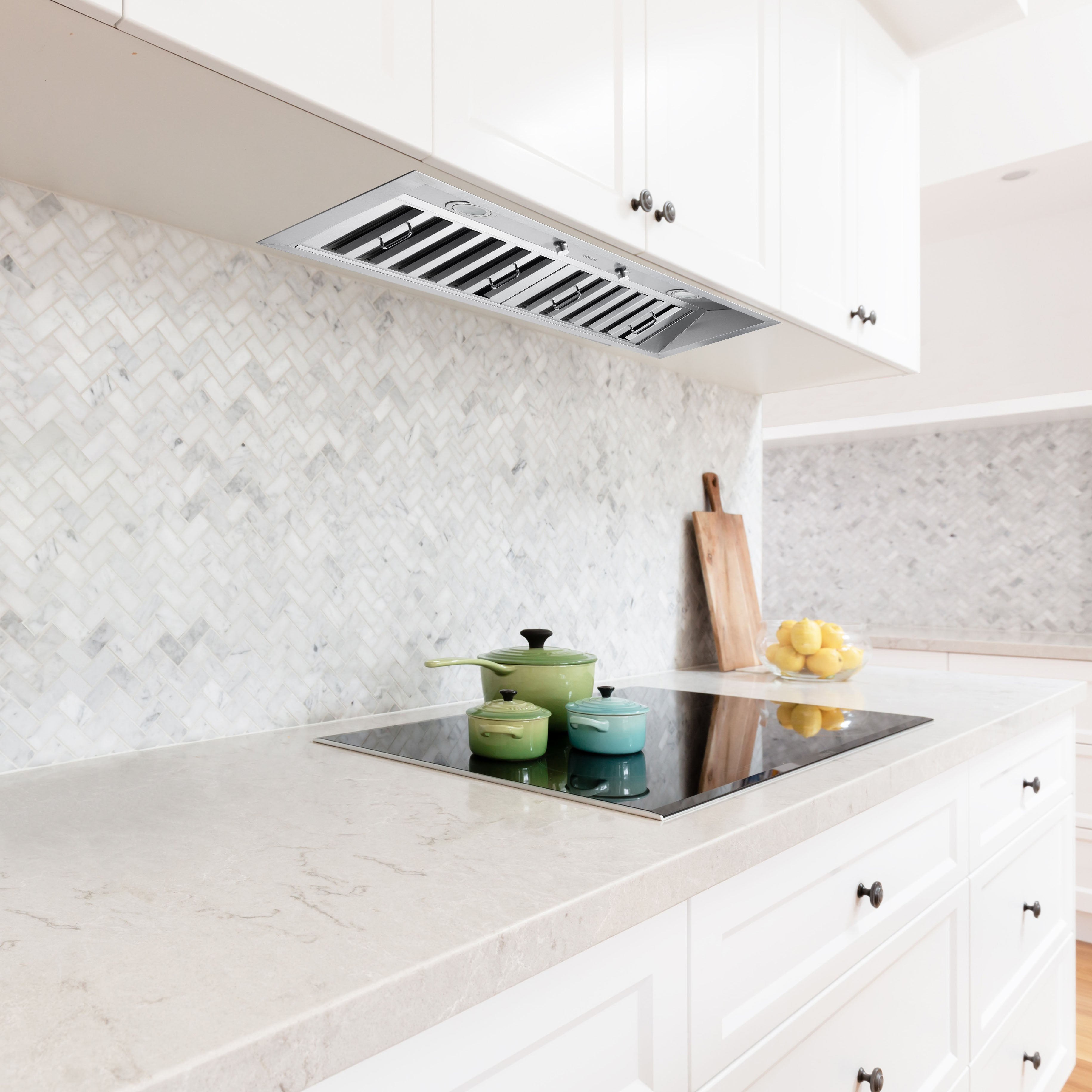 Ancona AN-1327 34 in. Pro  600 CFM Stainless Steel Ducted Insert Range Hood