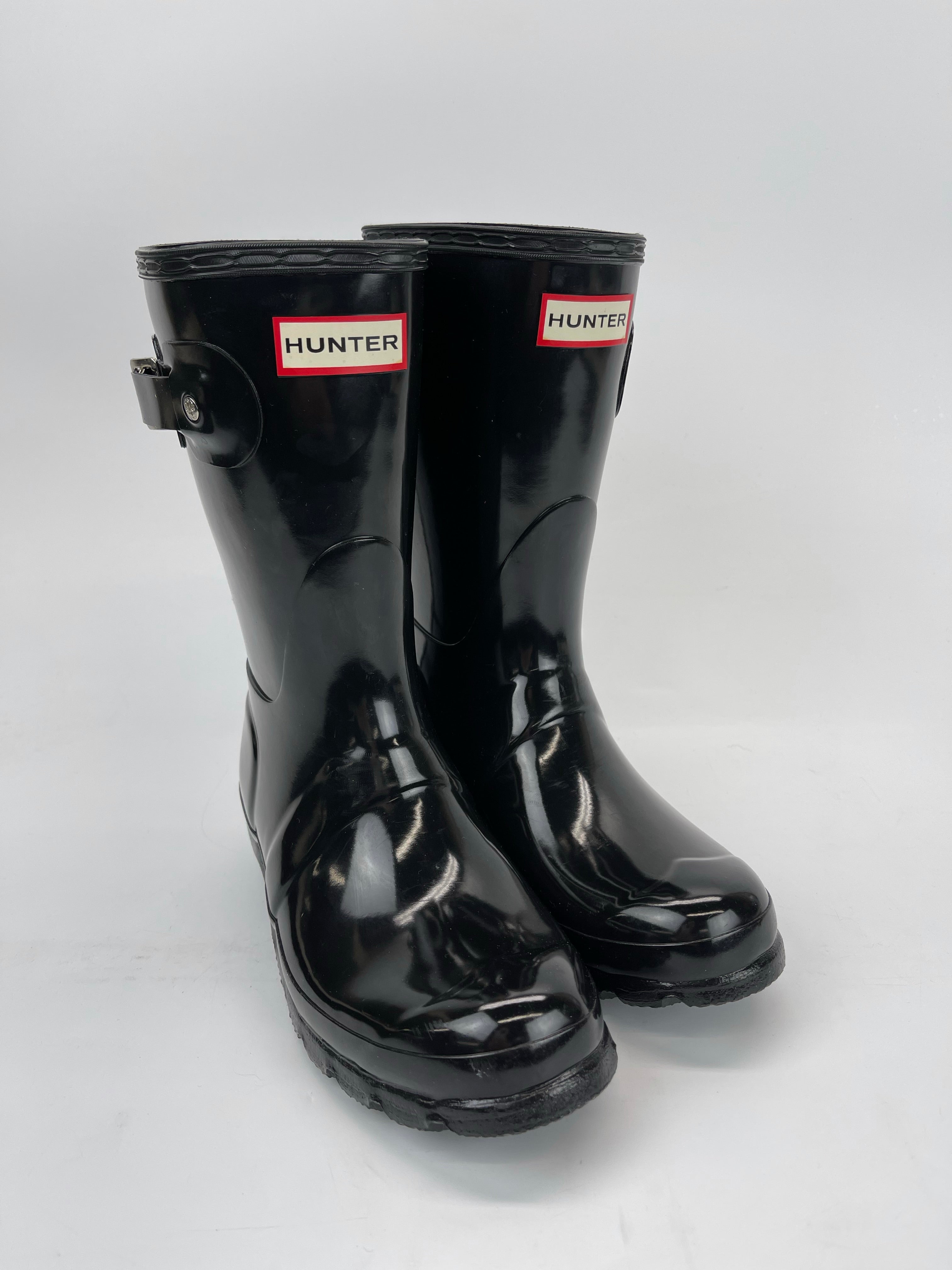 HUNTER Women's Original Short Gloss Rain Boots - Black (US 6)