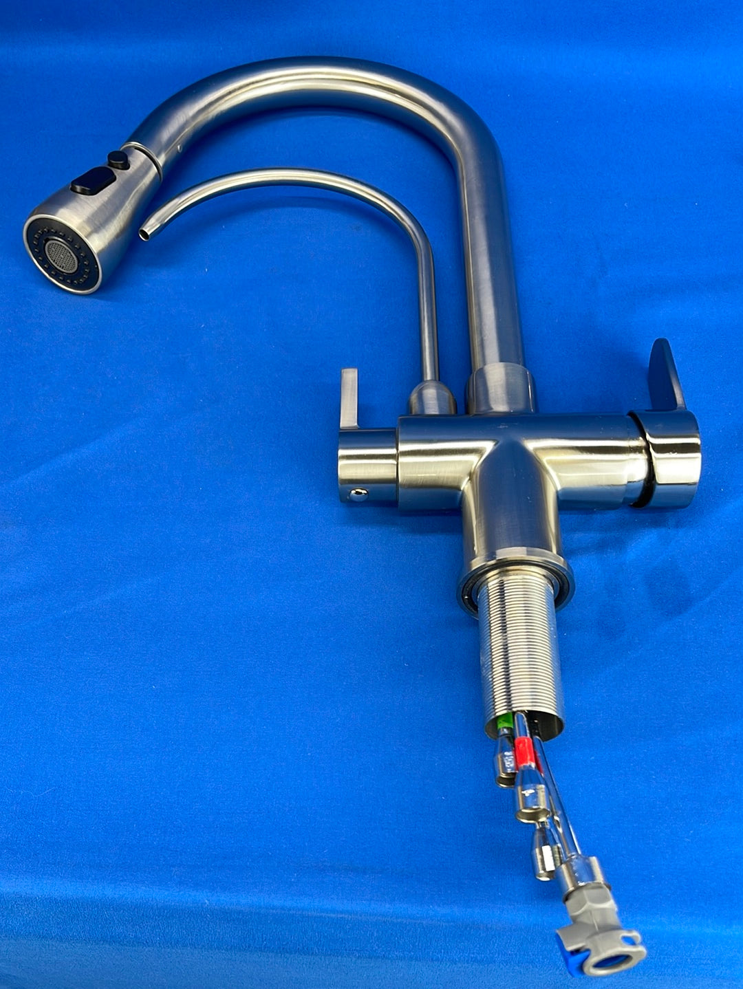 Simple and Luxury Pull Out Kitchen Faucet